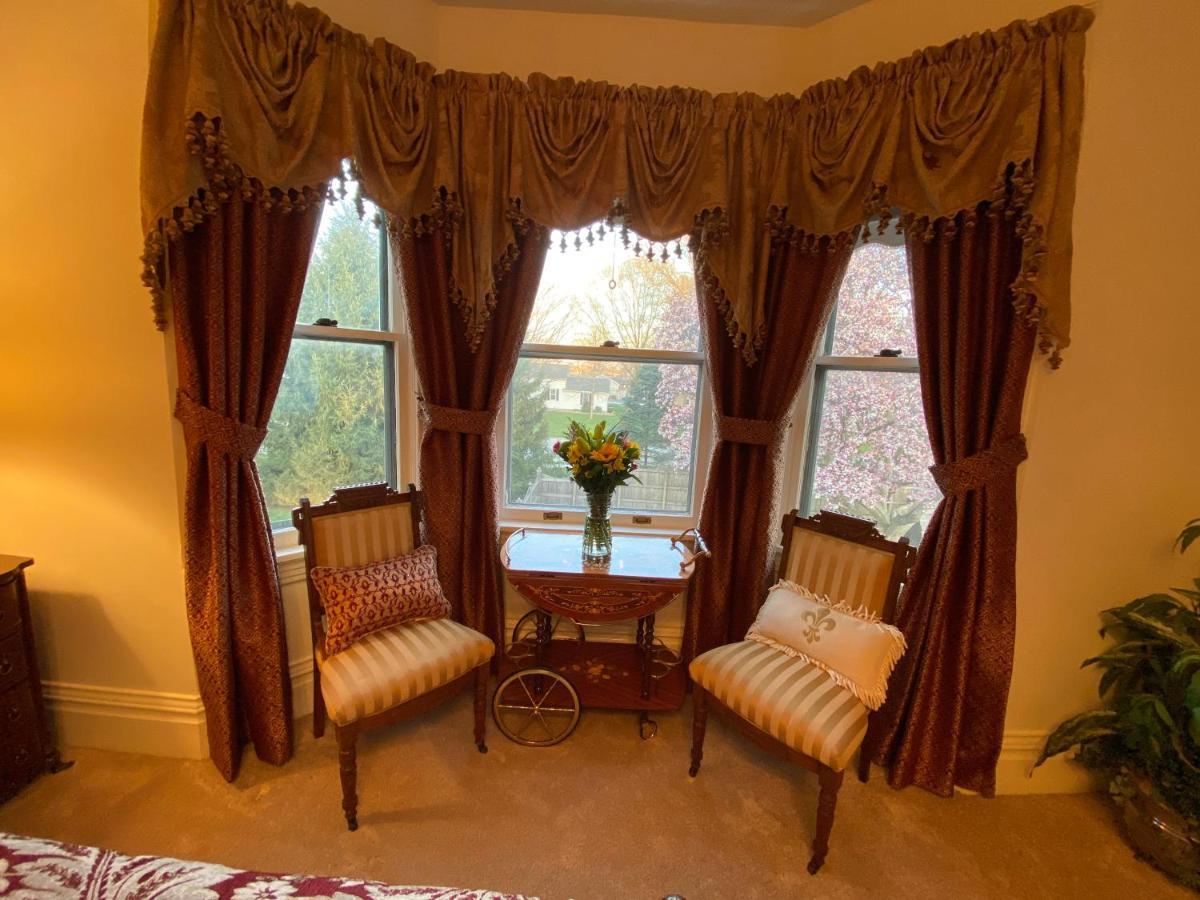 Breese Inn Екстер'єр фото
